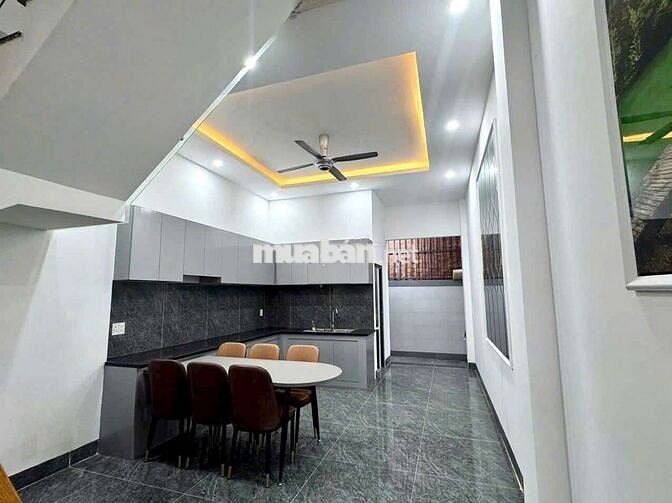 Nhà 1 trệt 2 lầu 4p ngủ gần VSIP 1, kế đường 22/12 QL 13, đường 7m