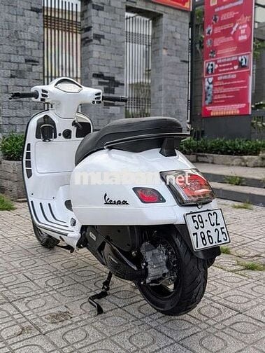 GTS Super 125 Iget Màu Trắng Sport 2018