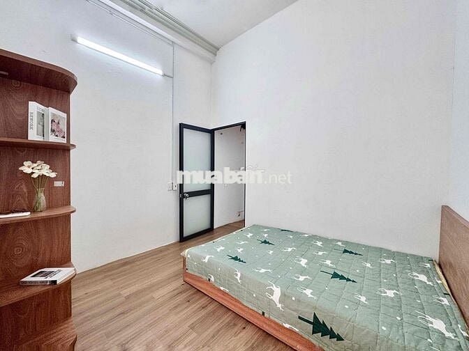 Căn hộ 2PN-1PK full nội thất cực rộng (mới) ở công viên Hoàng Văn Thụ