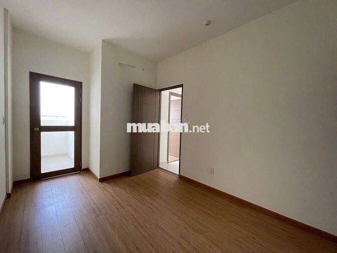 Bán Căn 2 PN 2WC (68 M2) - Giá 2,38 tỷ - Green Town Bình Tân