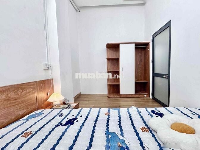 Căn hộ 2PN-1PK full nội thất cực rộng (mới) ở công viên Hoàng Văn Thụ