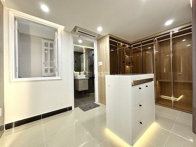 Bán nhà hxh Phan Xích Long Q.Phú Nhuận - 4m x 15m - nở hậu 