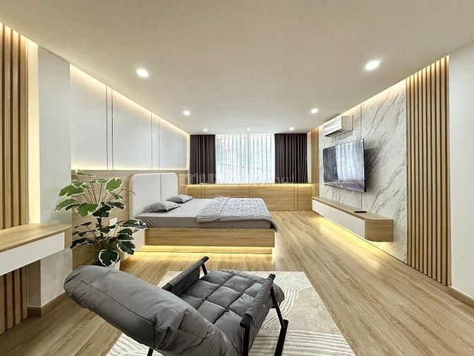 Bán nhà hxh Phan Xích Long Q.Phú Nhuận - 4m x 15m - nở hậu 