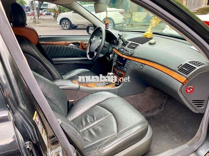 Mercedes Benz e240 w211 2002