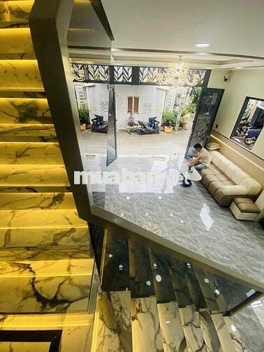 Nhà Phố Ngay Trung Tâm Quận 6 SHR 38M2 Giá 5.75 Tỷ