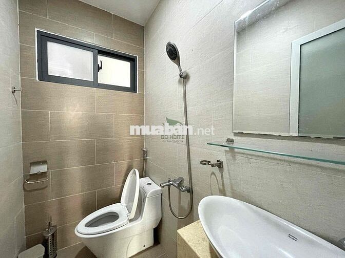 CHO THUÊ NHÀ Ở KINH DOANH CĂN GÓC 3 MẶT TIỀN Ở TRUNG TÂM GẦN KHU PHỐ T