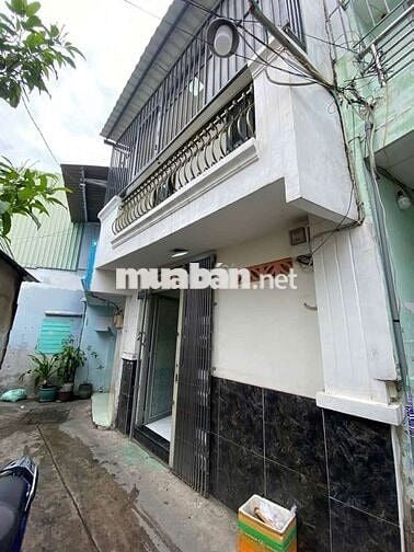 Bán nhà hẽm 3,5 m Bình trị đông bình tân