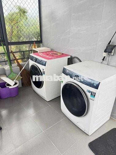Cho thuê nhà Hẻm Xe Hơi 4x20 Trệt 2 lầu sân thượng Quận 10