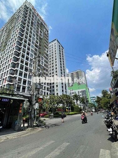 BÁN ĐẤT NGAY CỔNG KÝ TÚC XÁ KHU A LÀNG ĐẠI HỌC DT 114m ĐƯỜNG OTO