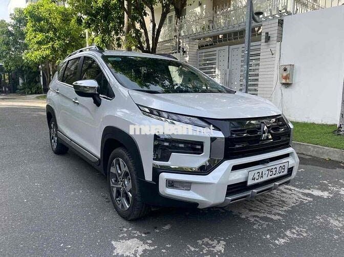Mitsubishi Xpander Cross 2024 - 11000 km