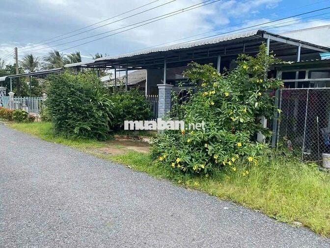 🆘MẶT NHỰA THỊ TRẤN CỦ CHI GIÁ 1TY2 BÁN GẤP CHO ANH 7 NHÀ SHR DT 200M2🆘