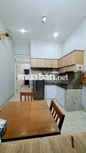 Cho thuê nhà đủ nội thất trung tâm thành phố Vũng tàu cách biển 1km