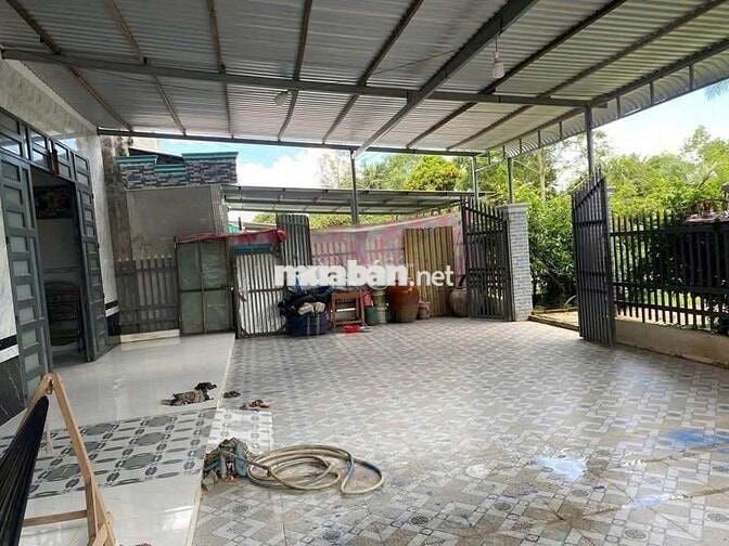 🆘MẶT NHỰA THỊ TRẤN CỦ CHI GIÁ 1TY2 BÁN GẤP CHO ANH 7 NHÀ SHR DT 200M2🆘