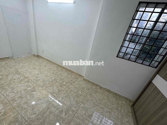 NHÀ NGUYÊN CĂN NGUYỄN CHÍ THANH Q10 - 2PN - 3WC