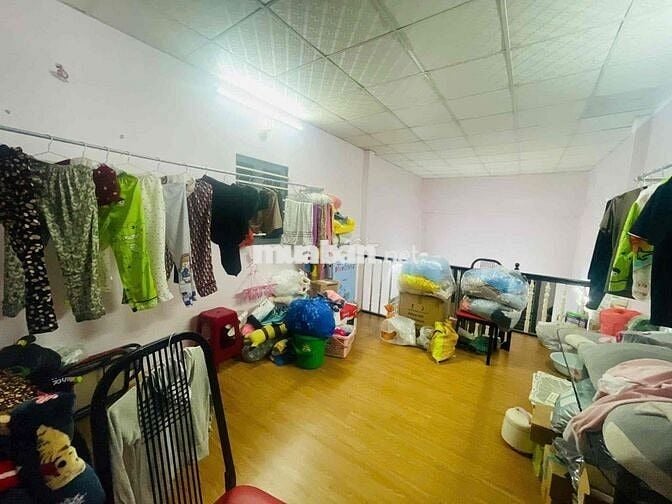 Bán Nhà Cấp 4. xe hơi 7 chỗ. 56m2. 2 phòng. P6. chỉ 4.25tỷ