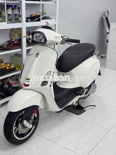 VESPA 2022_zin lướt odo 9k_ chính chủ 👉🏻giá :5x ✅