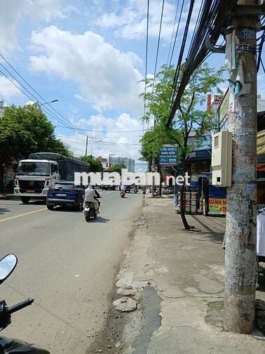 Đết đẹp mt đường giao thông huyết mạch