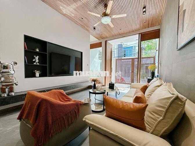 BÁN NHÀ 2 LẦU MỚI XÂY 1TỶ650tr NGAY CHỢ TÂN HIỆP , TÂN UYÊN , BÌNH DƯƠ