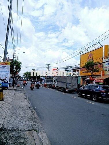 Đết đẹp mt đường giao thông huyết mạch