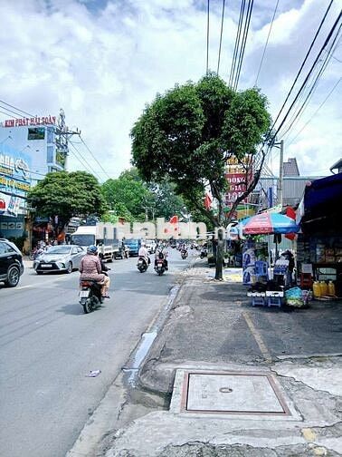 Đết đẹp mt đường giao thông huyết mạch