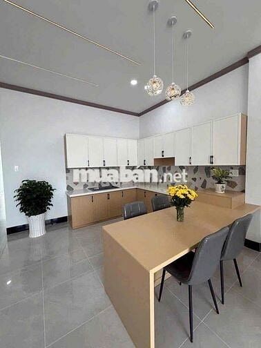 Chỉ từ 280 triệu – Sở hữu ngay nhà C4 trung tâm Tân Uyên – Sổ hồng r