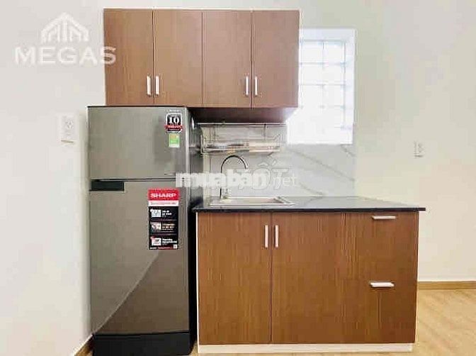 Thuê Chung Cư 1PN Tách Bếp Ban Công Thang Máy Gần UTH, VLU, UEF, FTU