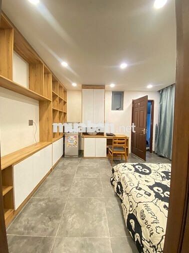 GIÁ SỐC !!! STUDIO CAO CẤP FULL NỘI THẤT MỚI CÓ BAN CÔNG RIÊNG