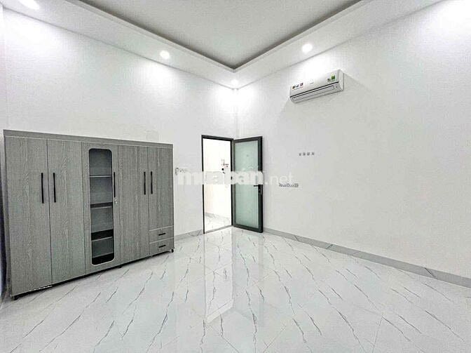 CHO THUÊ NHÀ TRỆT LẦU MỚI ĐẸP HẺM 27 TRẦN BÌNH TRỌNG 2PN
