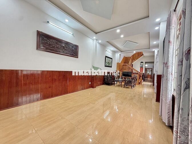 CHO THUÊ NHÀ 3 TẦNG 4 PHÒNG NGỦ SIÊU RỘNG CÓ SÂN KHU PHƯỚC LONG