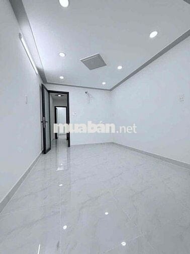 SIÊU PHẨM 36M KẾ ĐẦM SEN Q11 CHỈ 4 TỶ 050