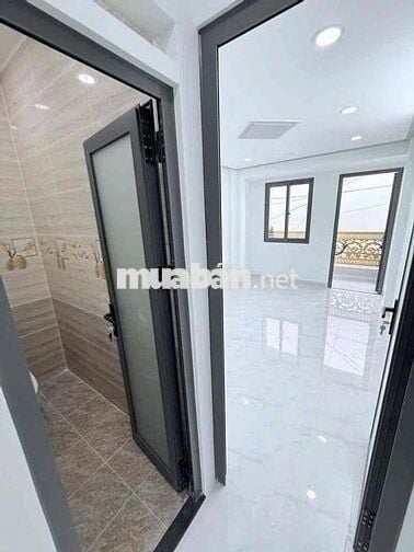 SIÊU PHẨM 36M KẾ ĐẦM SEN Q11 CHỈ 4 TỶ 050