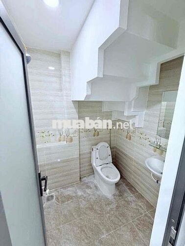 SIÊU PHẨM 36M KẾ ĐẦM SEN Q11 CHỈ 4 TỶ 050