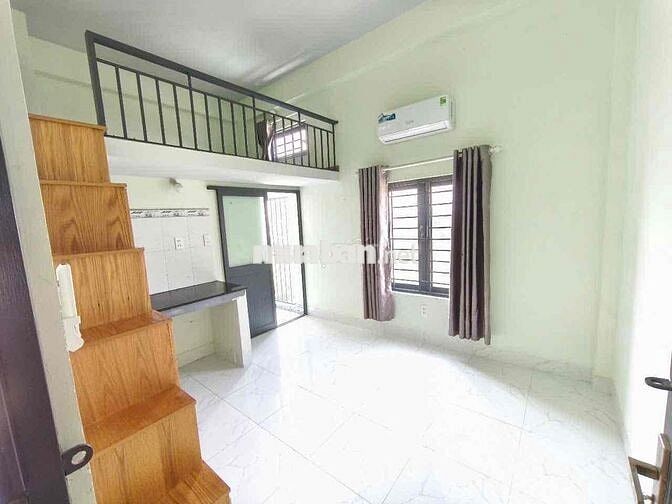 CHO THUÊ PHÒNG CÓ GÁC NGAY ĐẠI HỌC NGUYỄN TẤT THÀNH - Q12