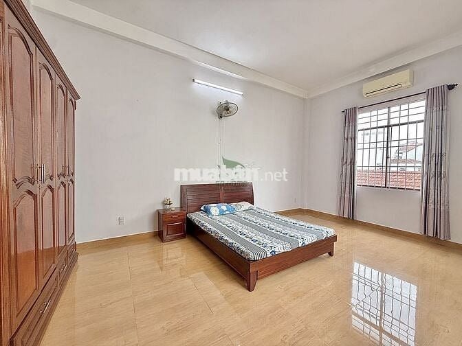 CHO THUÊ NHÀ 3 TẦNG 4 PHÒNG NGỦ SIÊU RỘNG CÓ SÂN KHU PHƯỚC LONG