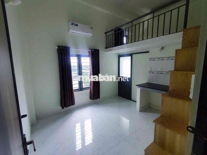 CHO THUÊ PHÒNG CÓ GÁC NGAY ĐẠI HỌC NGUYỄN TẤT THÀNH - Q12