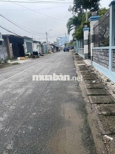 Cho thuê nhà xưởng 10x30 mặt tiền nhựa 8m , Xuân Thới Thượng, Hóc Môn