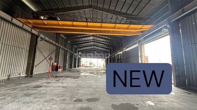 Cho thuê kho xưởng 800m2 Xa Lộ Hà Nội, P. Trường Thọ, Thủ Đức