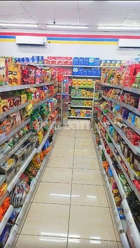 CẦN TUYỂN 10 NV PHỤ BÁN HÀNG XOAY CA TẠI QUẦY SIÊU THỊ TỪ 20-45 TUỔI