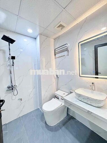 Bán nhà phố Nguyễn Chính 5 tầng xây mới