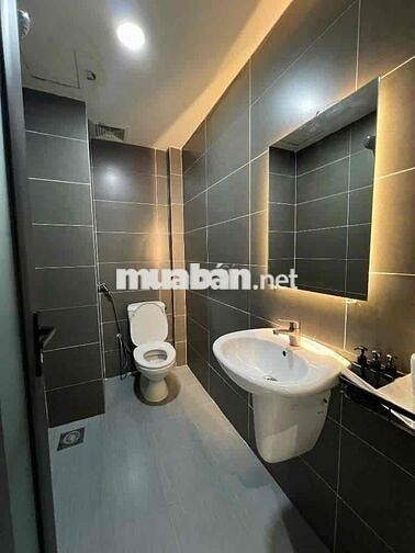 Studio cửa sổ trời full nội thất – Nguyễn Hữu Cảnh, gần trung tâm