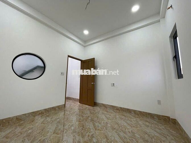Cần tiền bán gấp nhà cách biển Nguyễn Tất Thành chỉ 5 phút đi bộ
