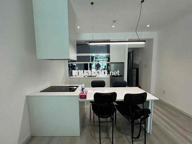 Studio cửa sổ trời full nội thất – Nguyễn Hữu Cảnh, gần trung tâm