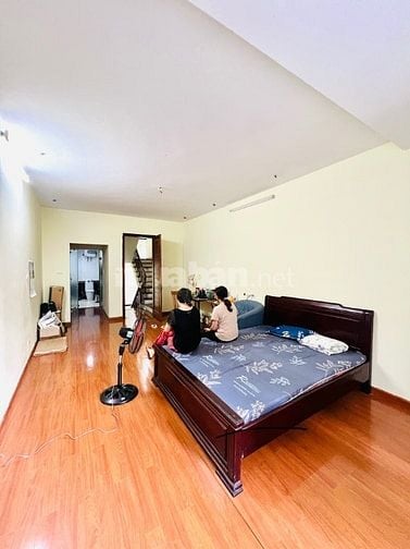 HOT NHÀ ĐẸP KHƯƠNG TRUNG - THANH XUÂN OTO ĐỖ CỬA