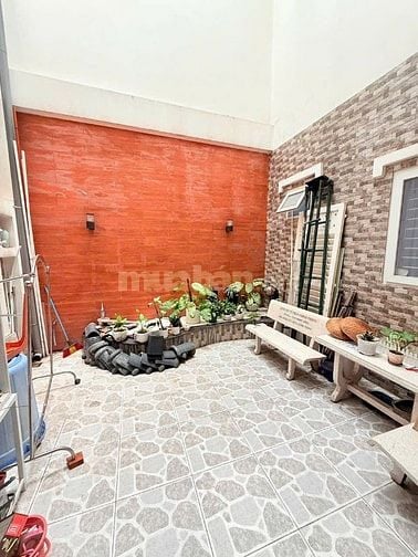 HẠ GẤP 6 TỶ - BIỆT THỰ GIÁP QUẬN 10 - MT KINH DOANH 170m2 4 TẦNG .