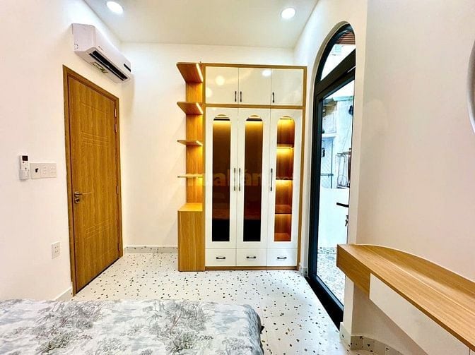 ⭐️Nhà tuyệt đẹp Cao cấp cách Mặt tiền Huỳnh Văn Bánh 10m, P15, Q.Phú N