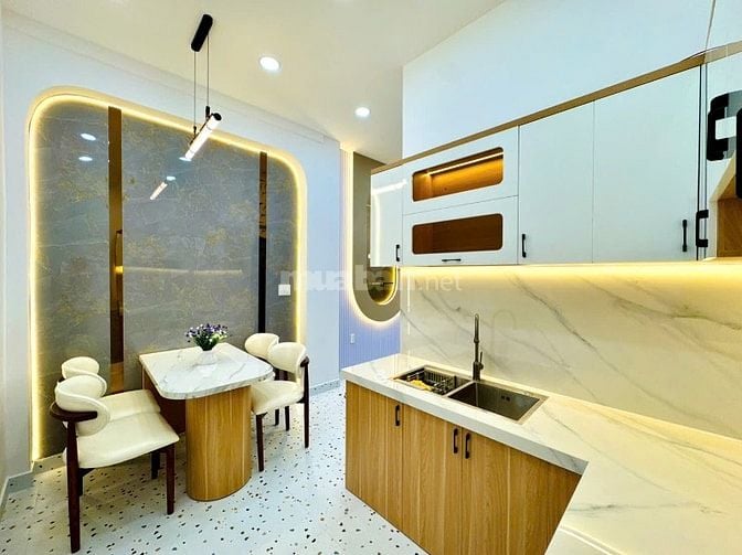 ⭐️Nhà tuyệt đẹp Cao cấp cách Mặt tiền Huỳnh Văn Bánh 10m, P15, Q.Phú N