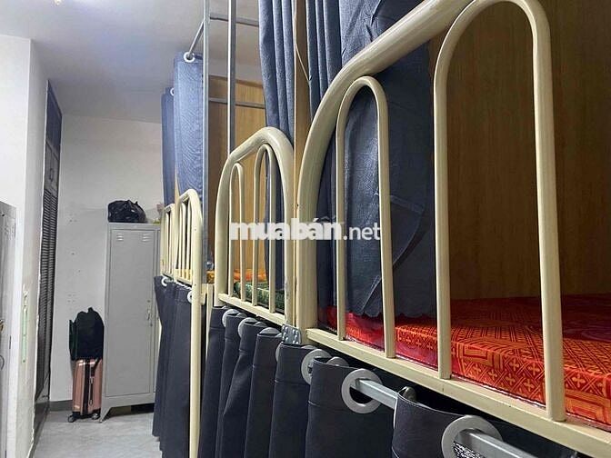 KTX nữ Chung Cư Công Viên Lê Thị Riêng Phòng 6 người