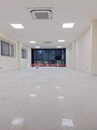 BÁN TOÀ VĂN PHÒNG THÀNH PHỐ GIAO LƯU, 100M2 × 7 TẦNG THANG MÁY, 33 TỶ 
