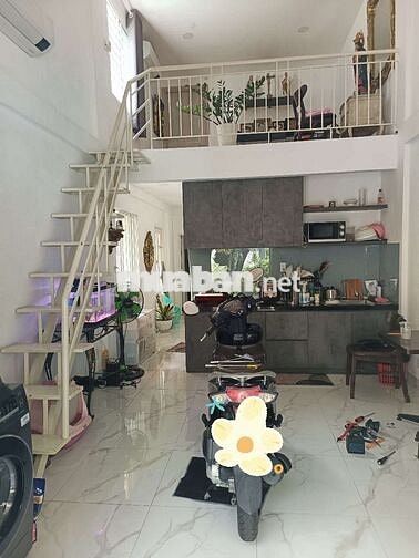 CHO THUÊ NHÀ HẺM 3 GÁC, 1 XET, LY THUONG KIET Q.11