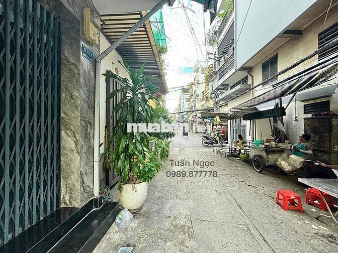 CHOTHUE NHÀ 6PN-4WC TRUNG TÂM Q3